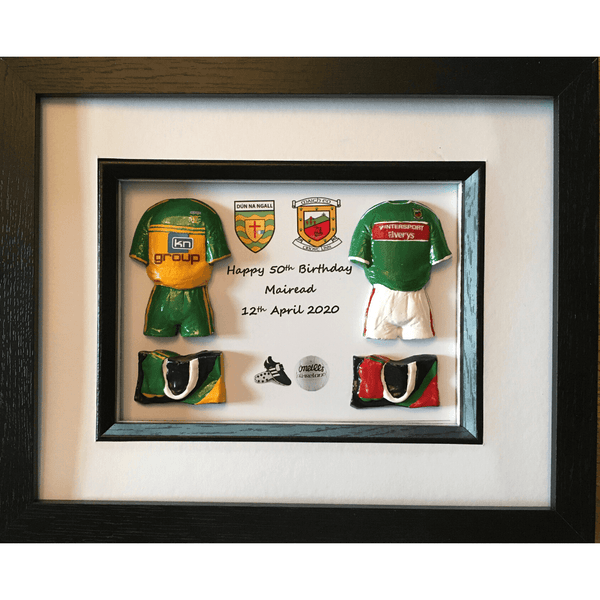 Double kit frame with message